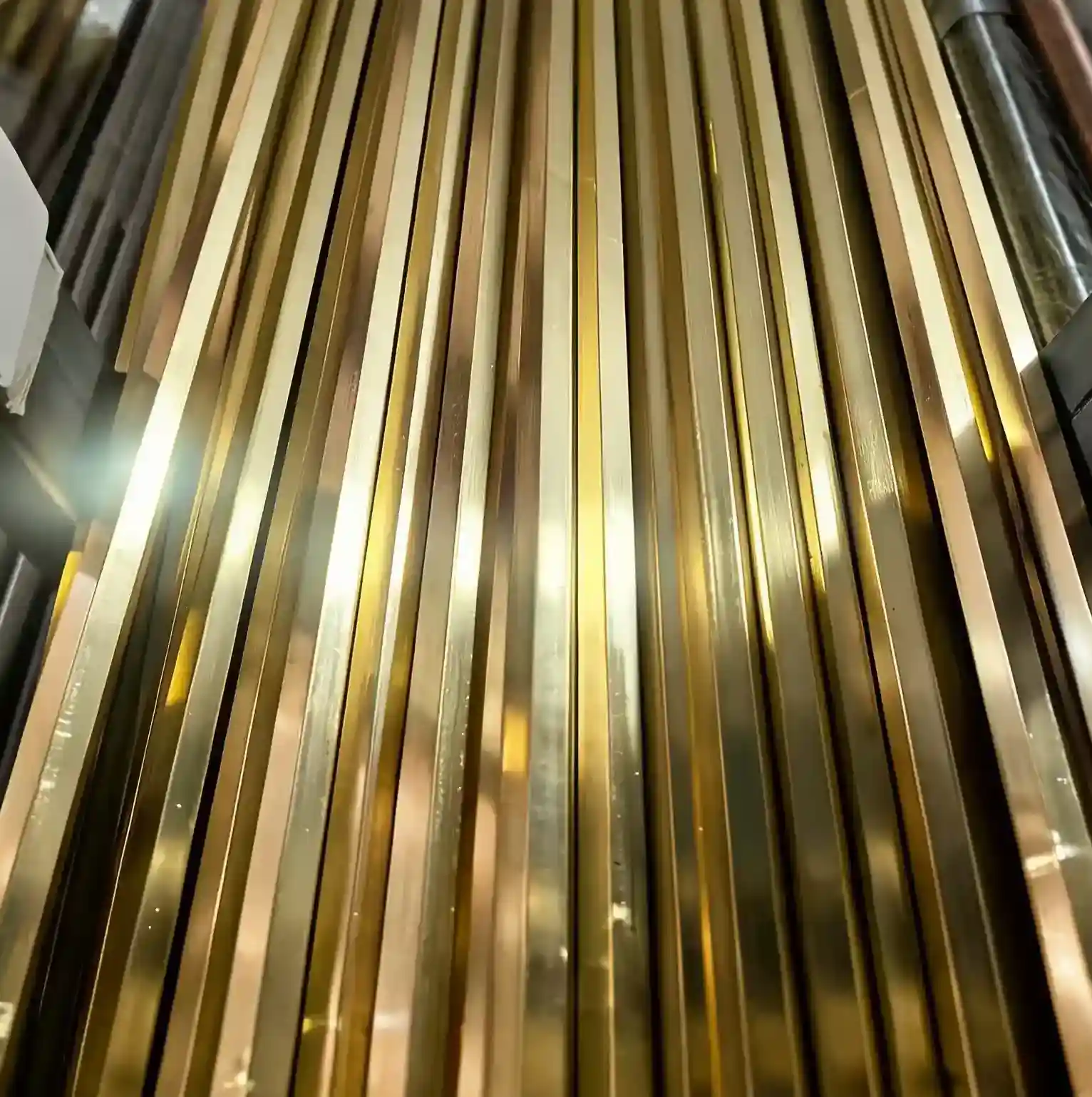 Wear resistant bronze round bars